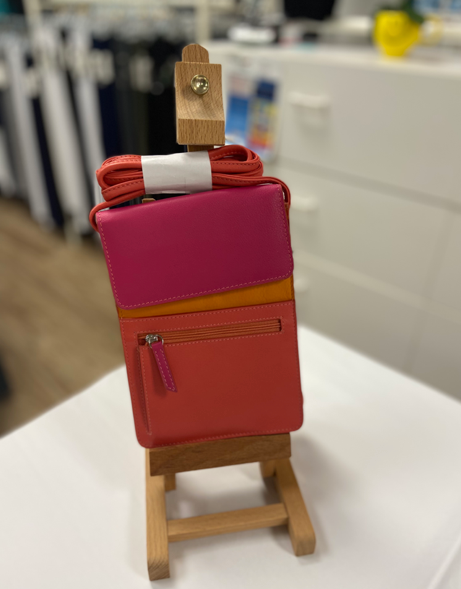 ILI 6824 RFID Organizer Bag
