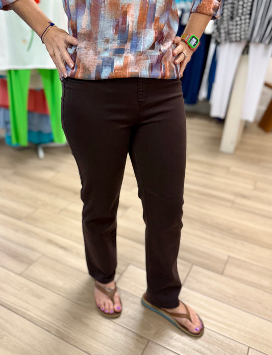 FDJ 2531511 Rich Brown Jean