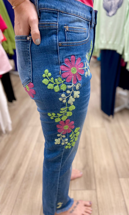 Tru Luxe T15106PM Embroidered Flowers Jeans