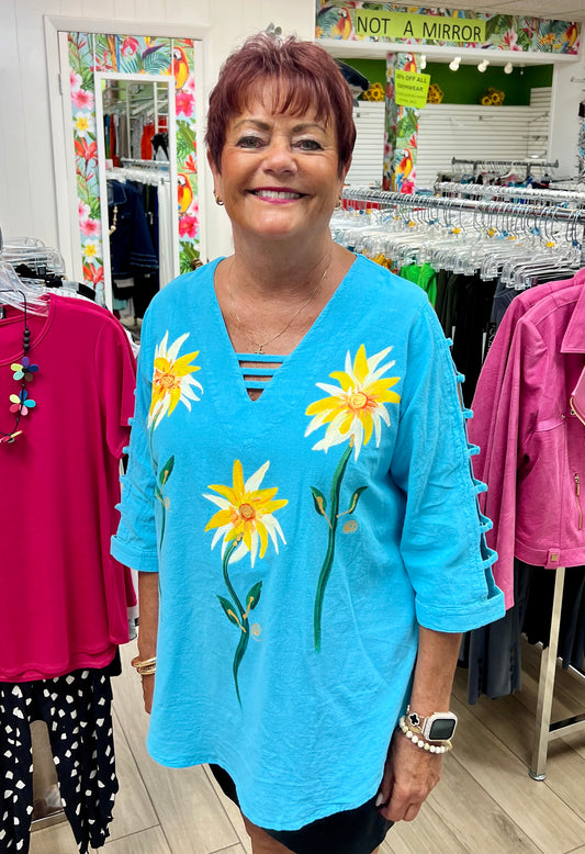 Peg 0014 Painted Daisy Trio Top