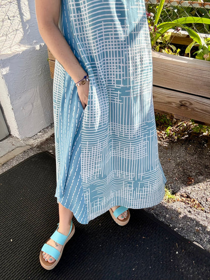 Iguana AR Side Stripe Dress