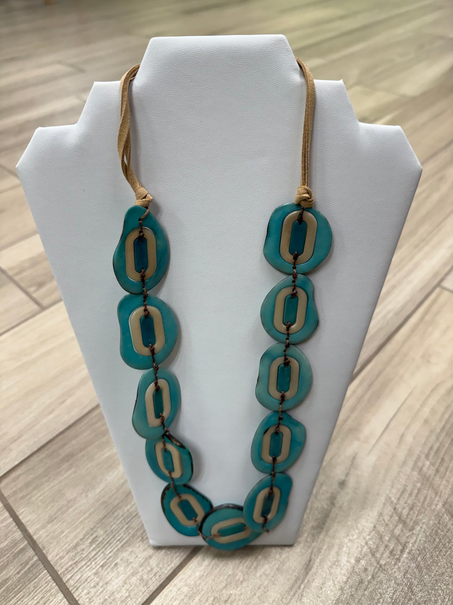 Tagua Yoli Necklace