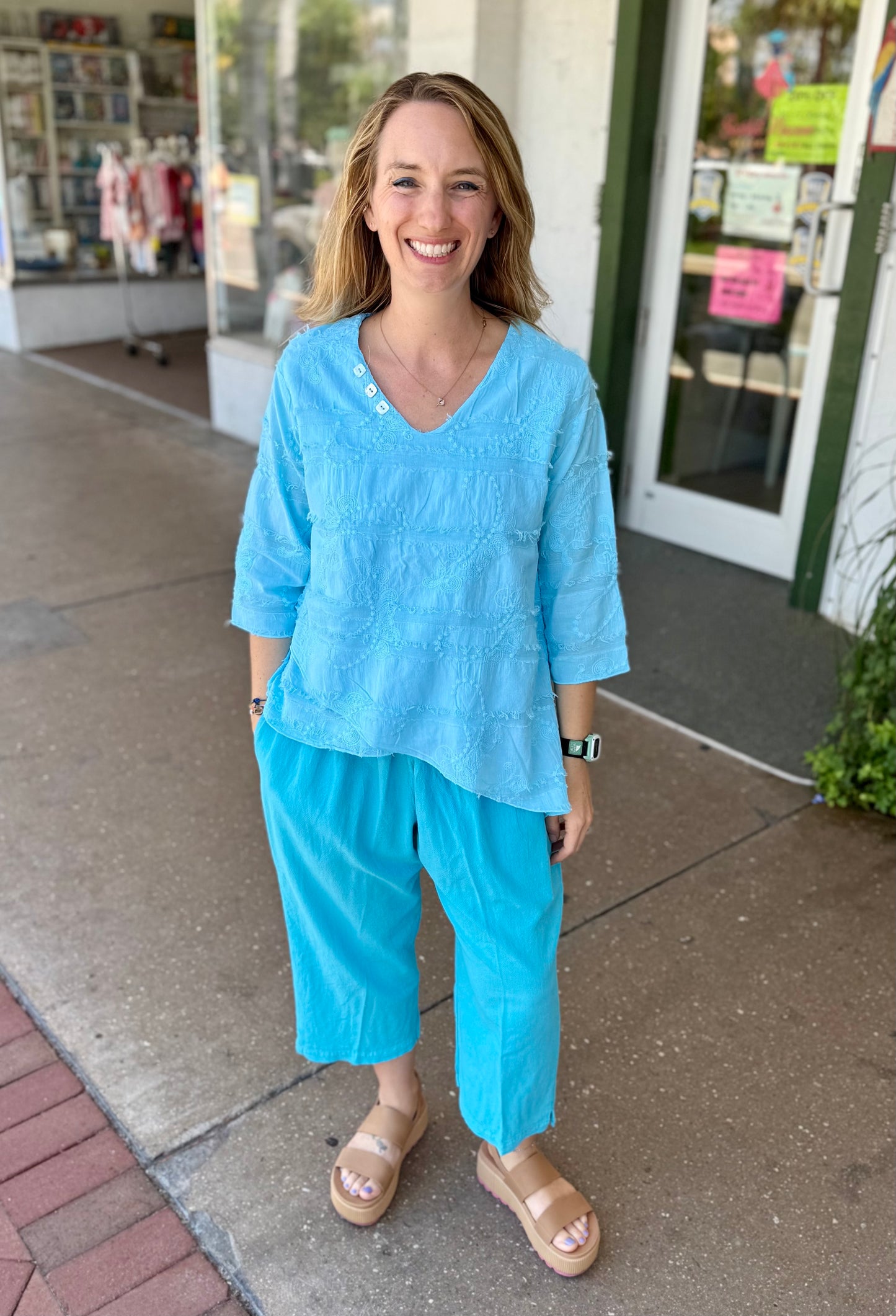 Cottonseed 944 Layer Button Top