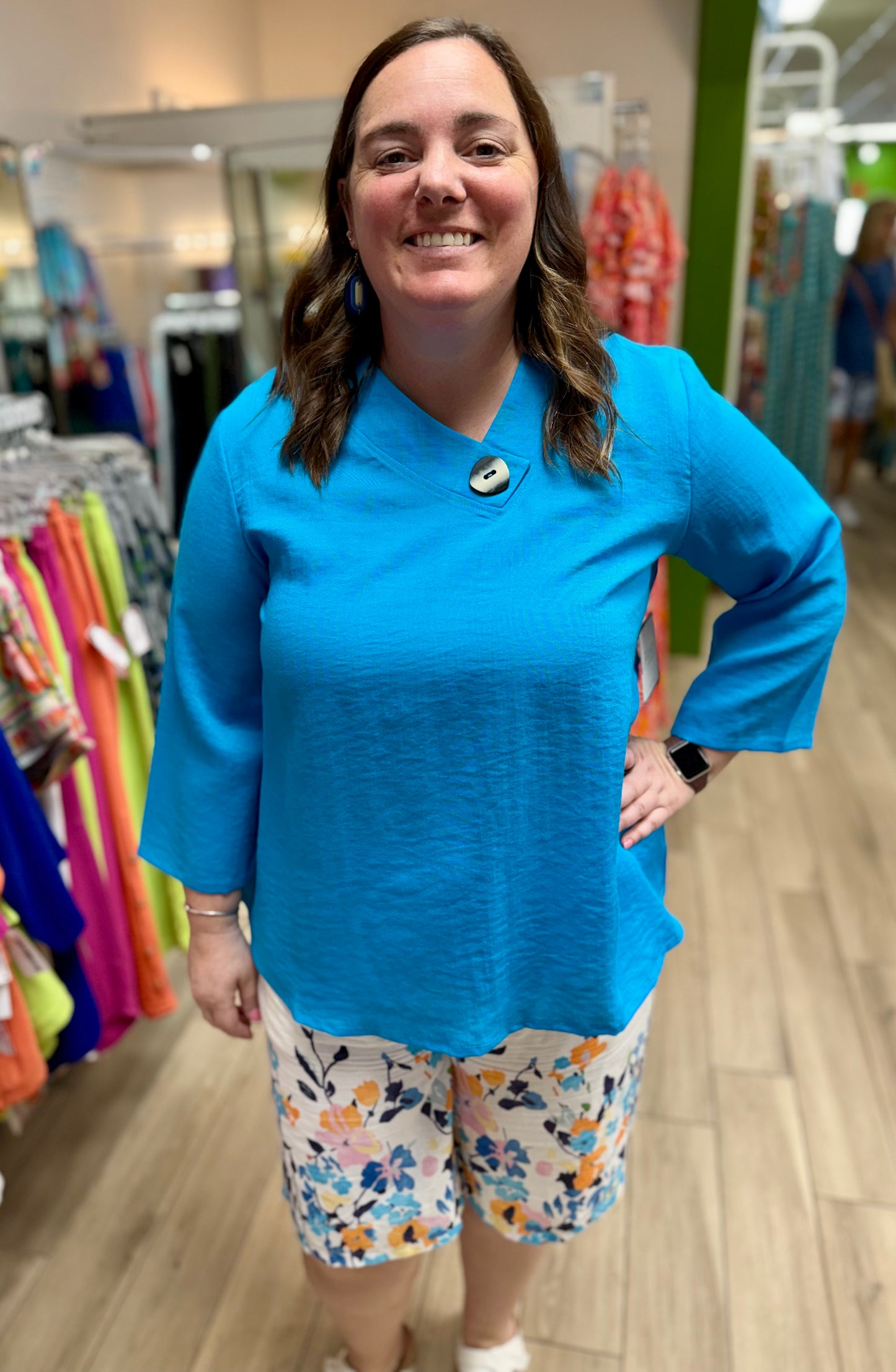 Fridaze AA368 Button Neck Top