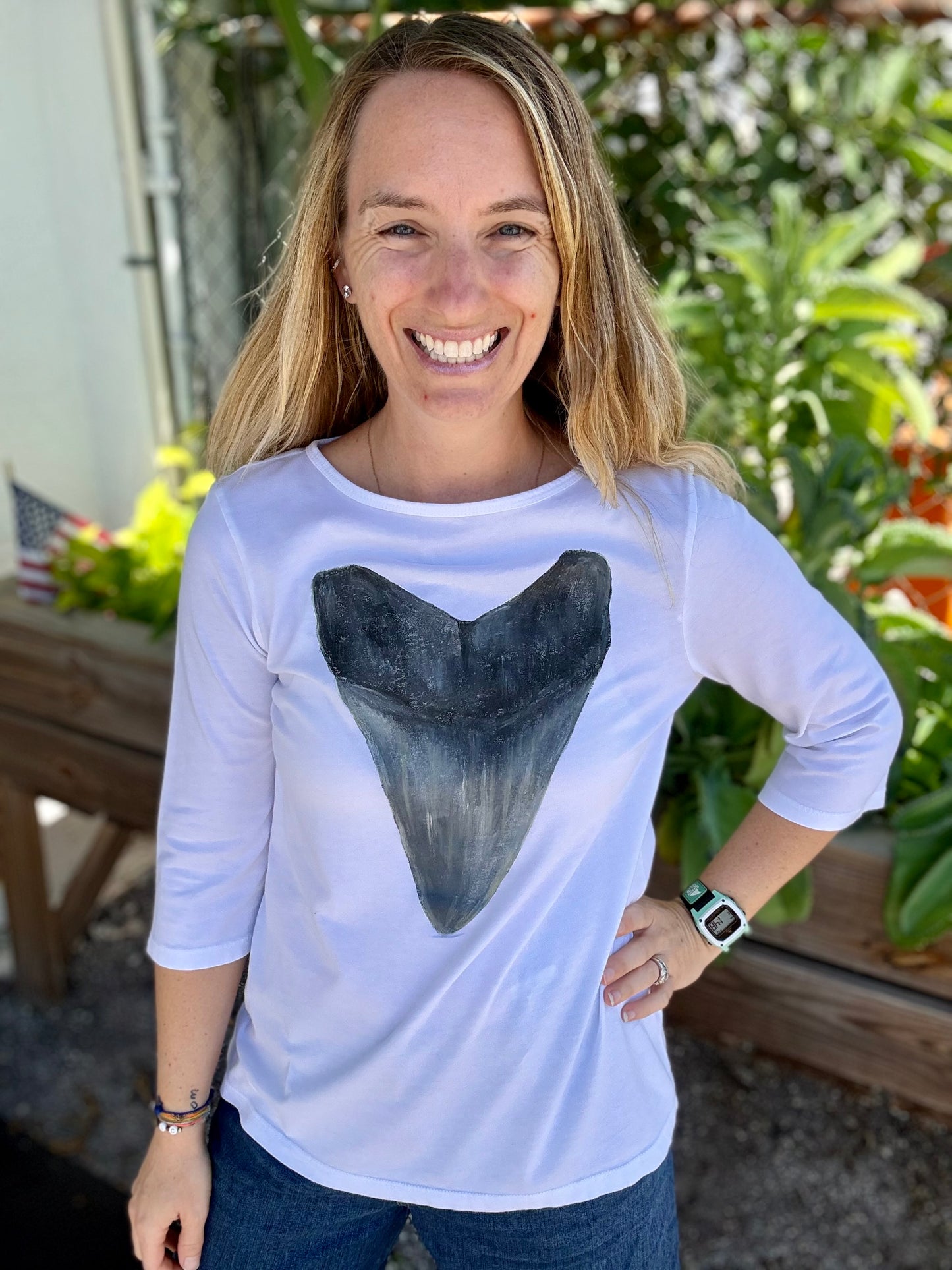 MoMo 8276 Painted Shark Tooth Top