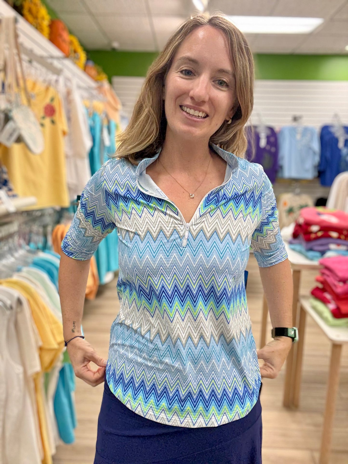 Ibkul 41000 UPF Ruched Arm Print Top