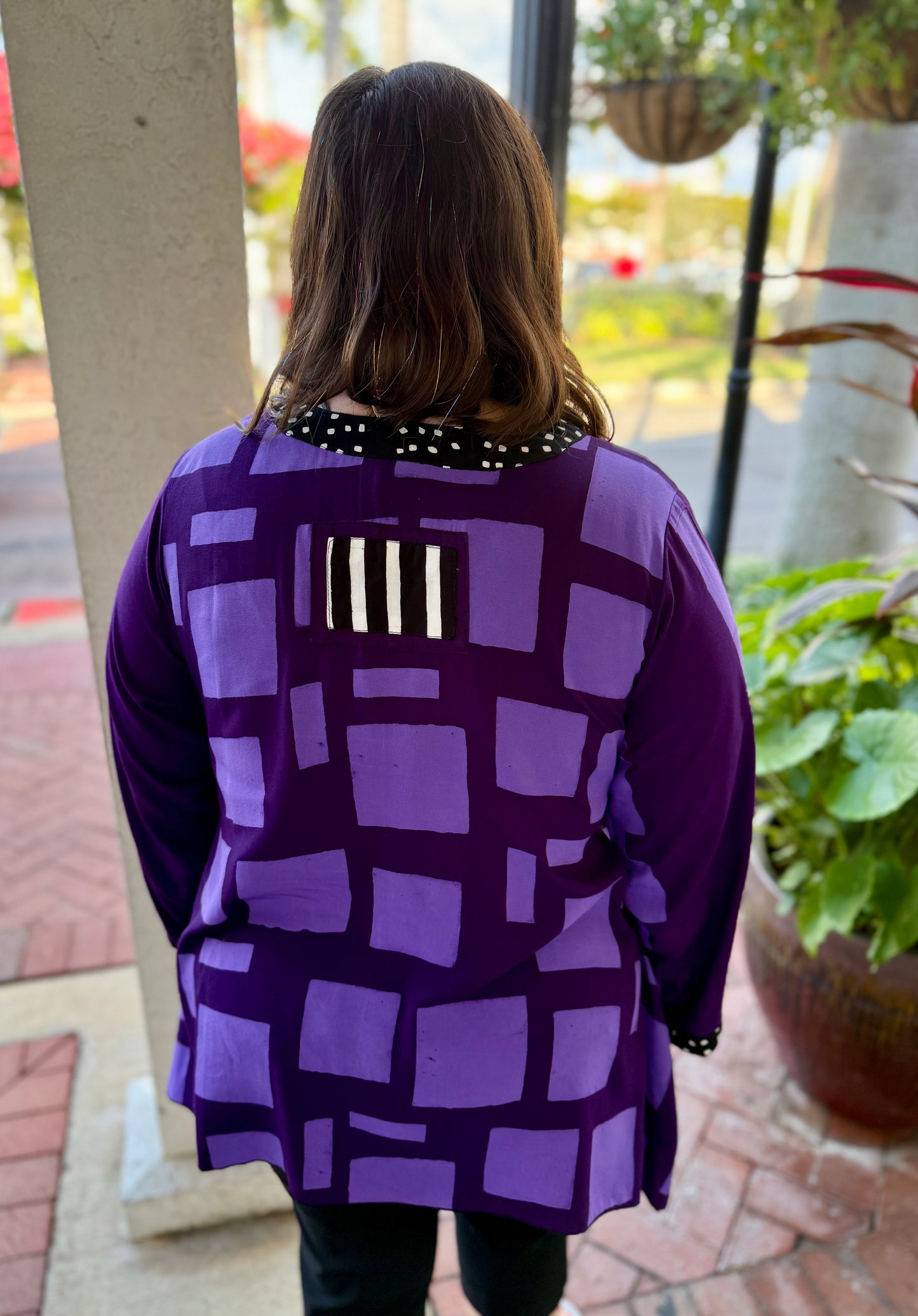Iguana Hourglass Top