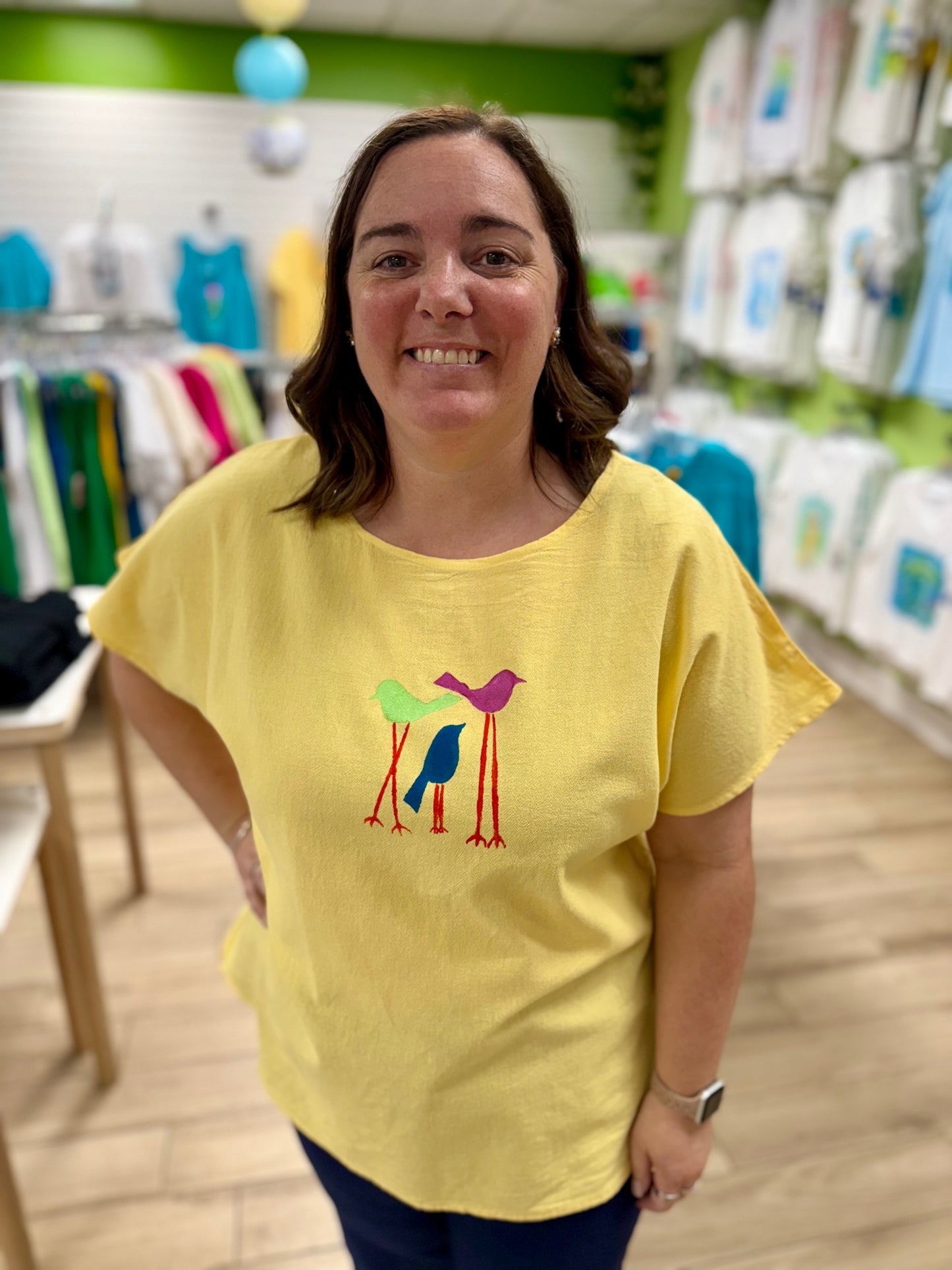 Peg 68 Painted Bird Trio Top