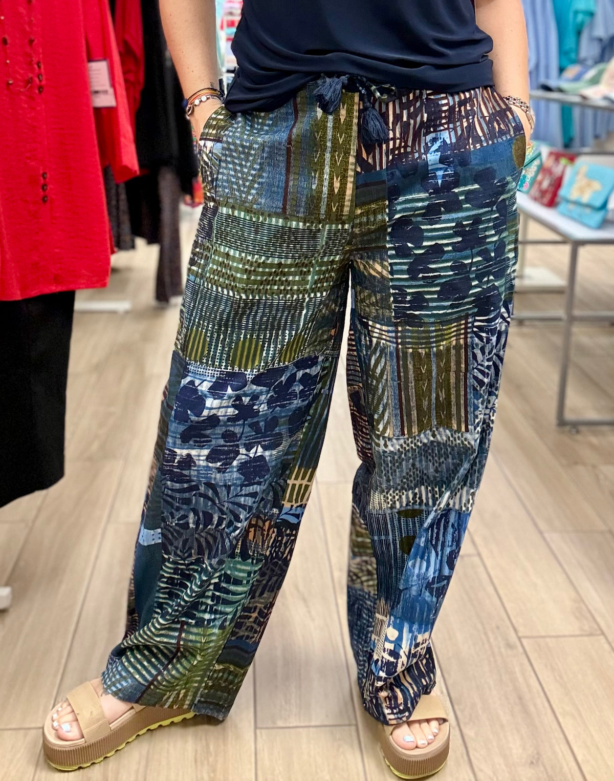 Orientique Isfahan Print Corduroy Pant