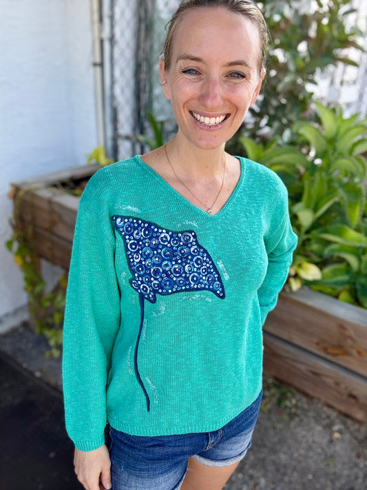 MoMo Sweater - Spotted Eagle Ray