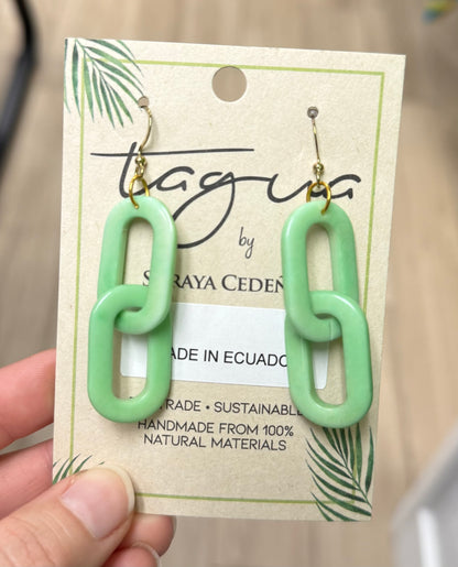 Tagua Amaranta Earring