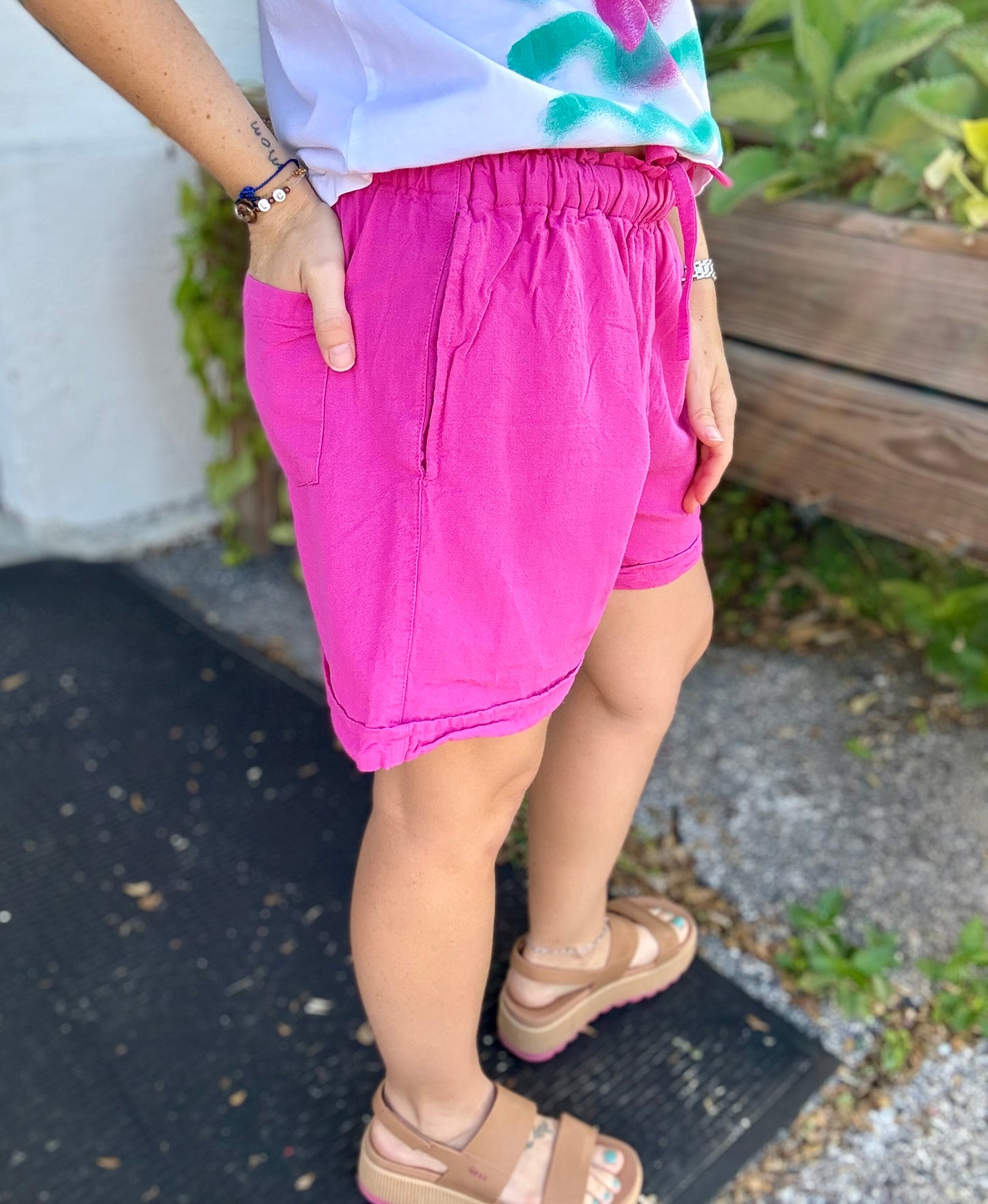 Maya Jones 0202 Shorts