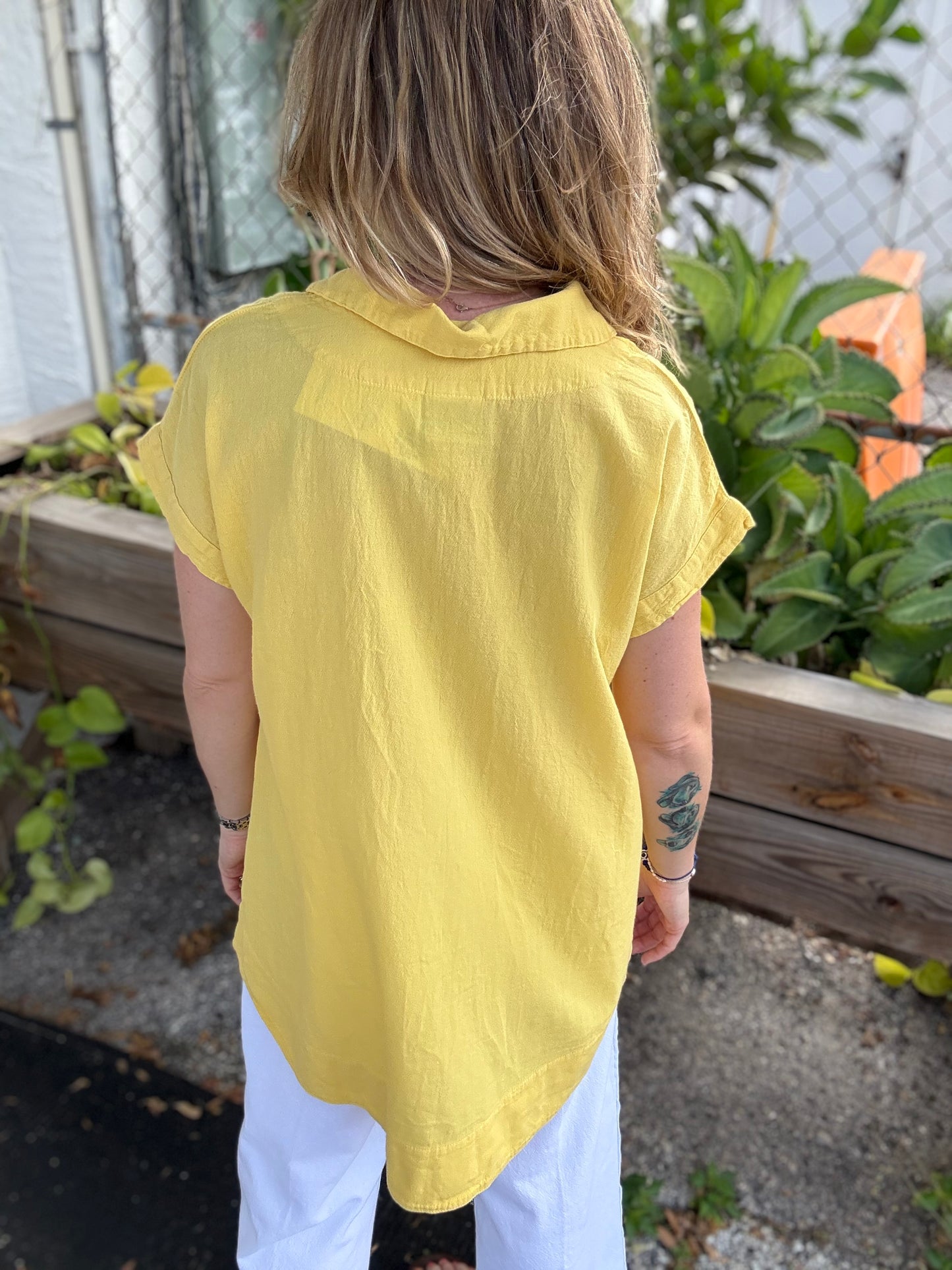 Maya Jones 1680 Hi-Lo Top