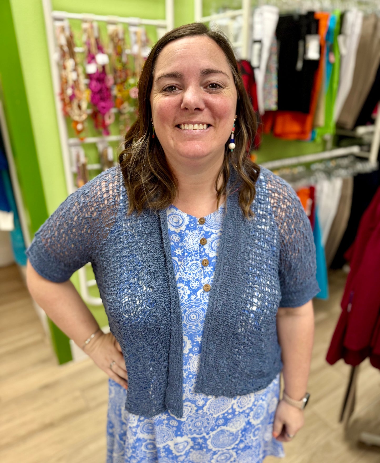 Lost River 2041P One Size Short Sleeve Shrug