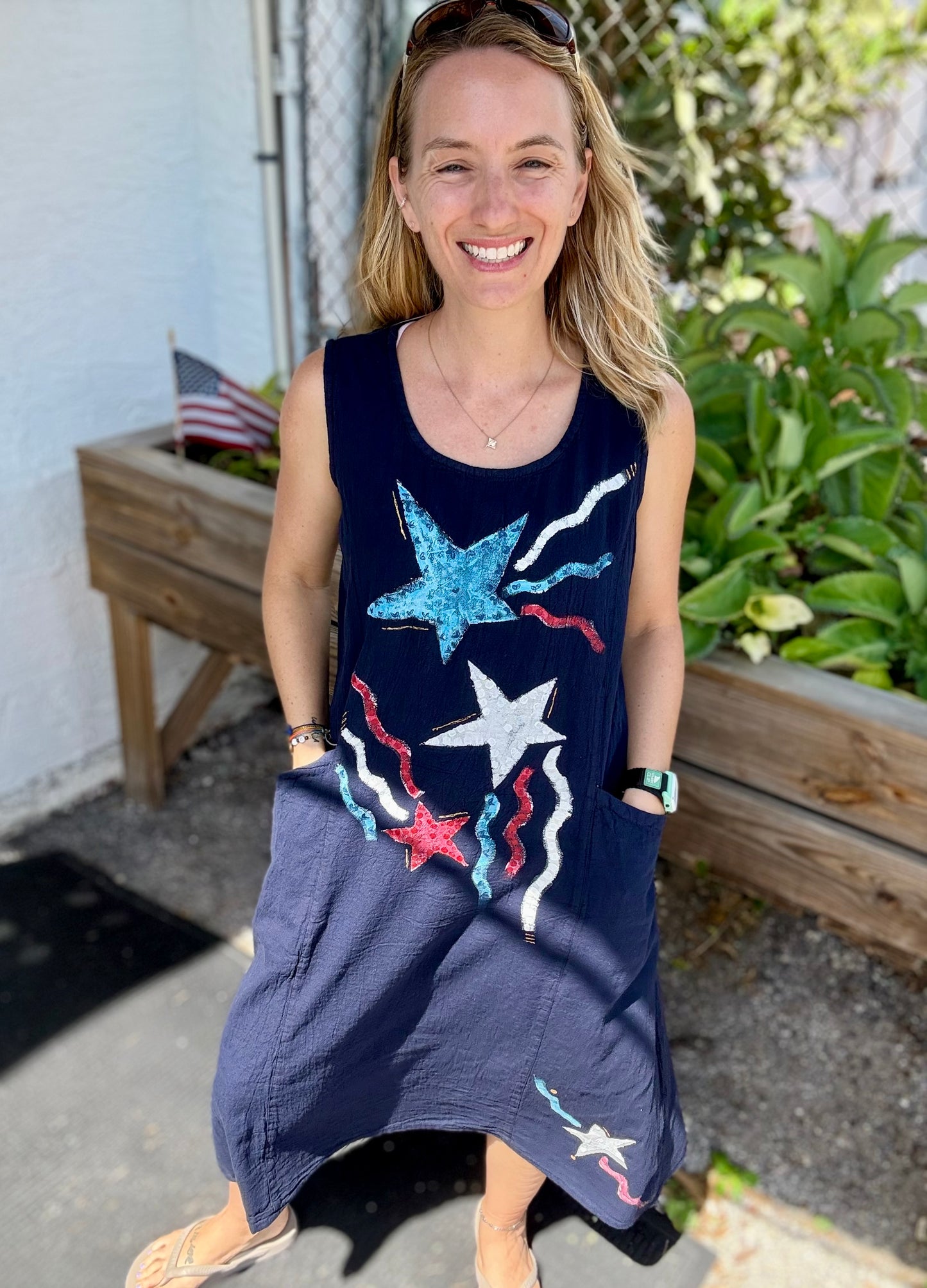 MoMo 1718 Painted Patriot Pop Midi Dress