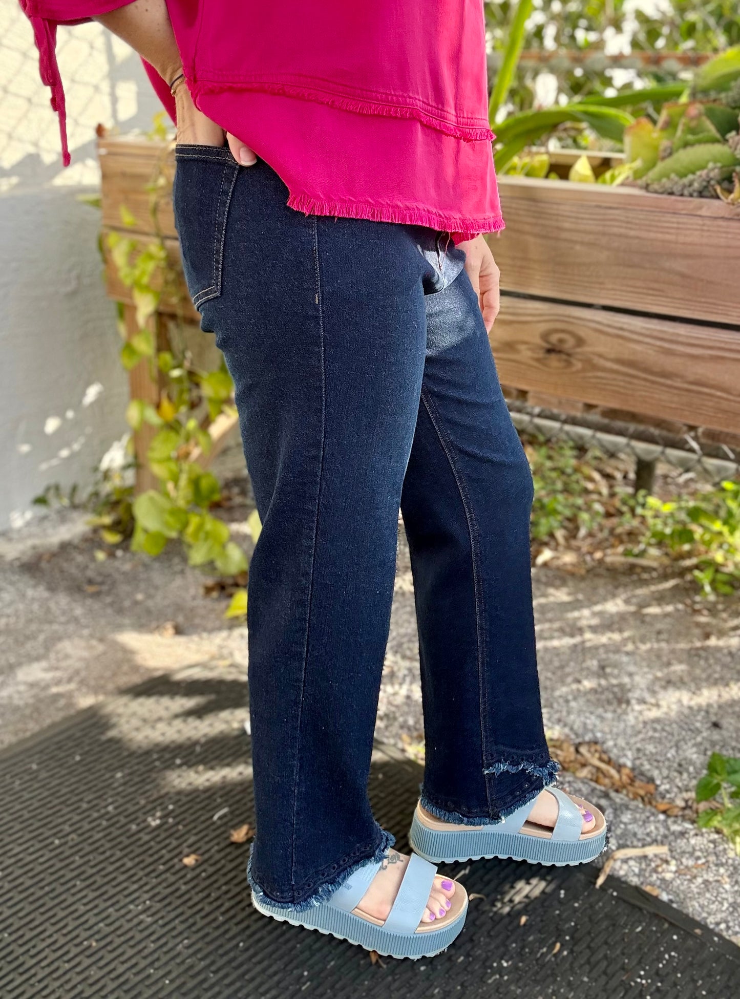 Slimsation M16724PM Hi-Lo Eyelet Jean