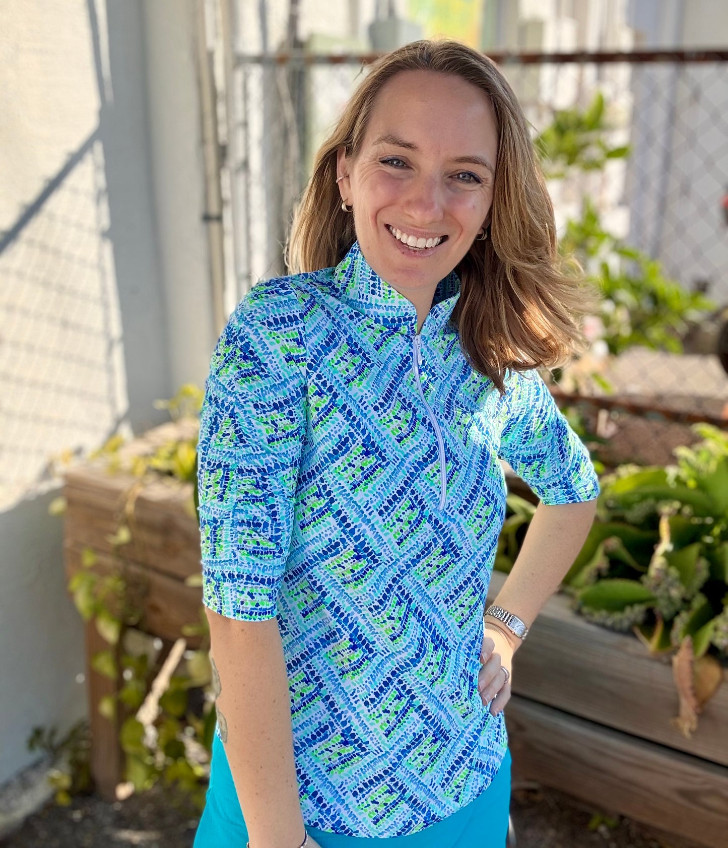 Ibkul 41000 UPF Ruched Arm Print Top