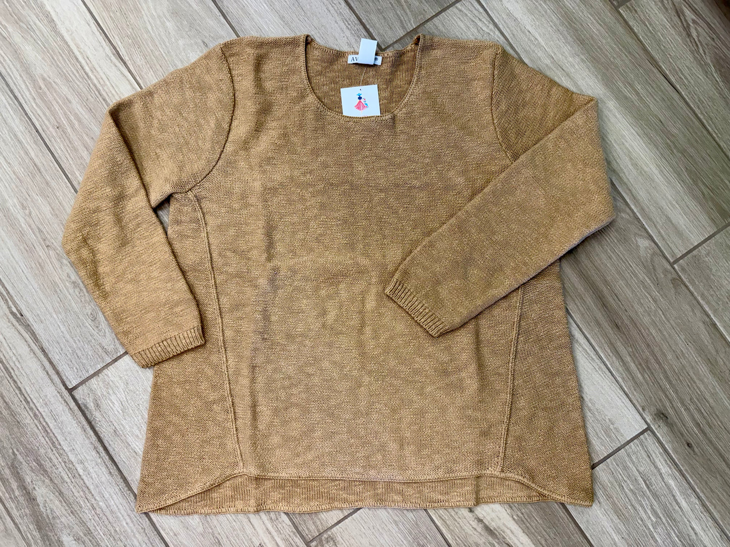 Avalin 8671 Hi-Lo Sweater