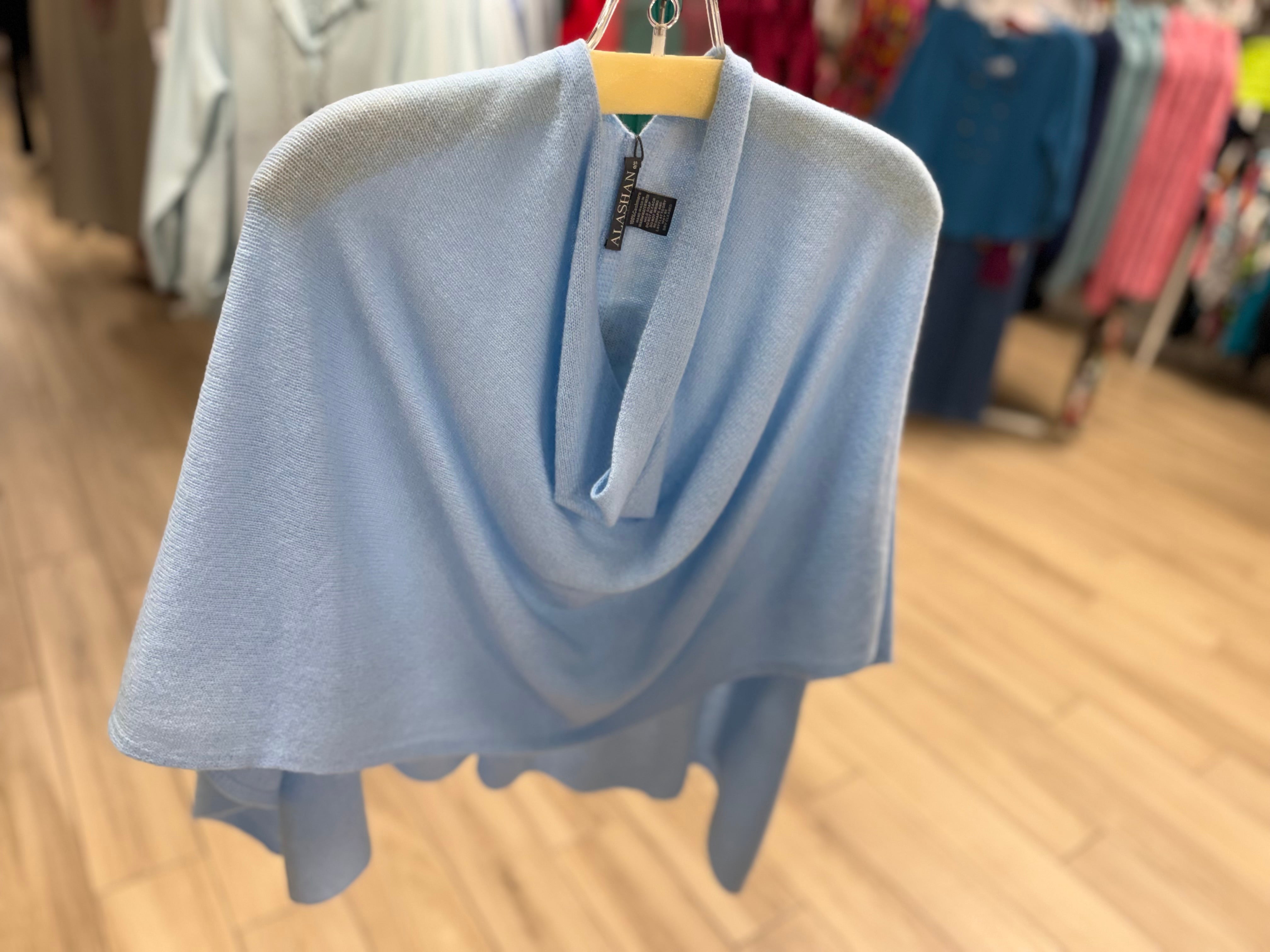 Alashan LS1346 Cashmere Poncho Topper – Scarlet Macaw Resort Wear