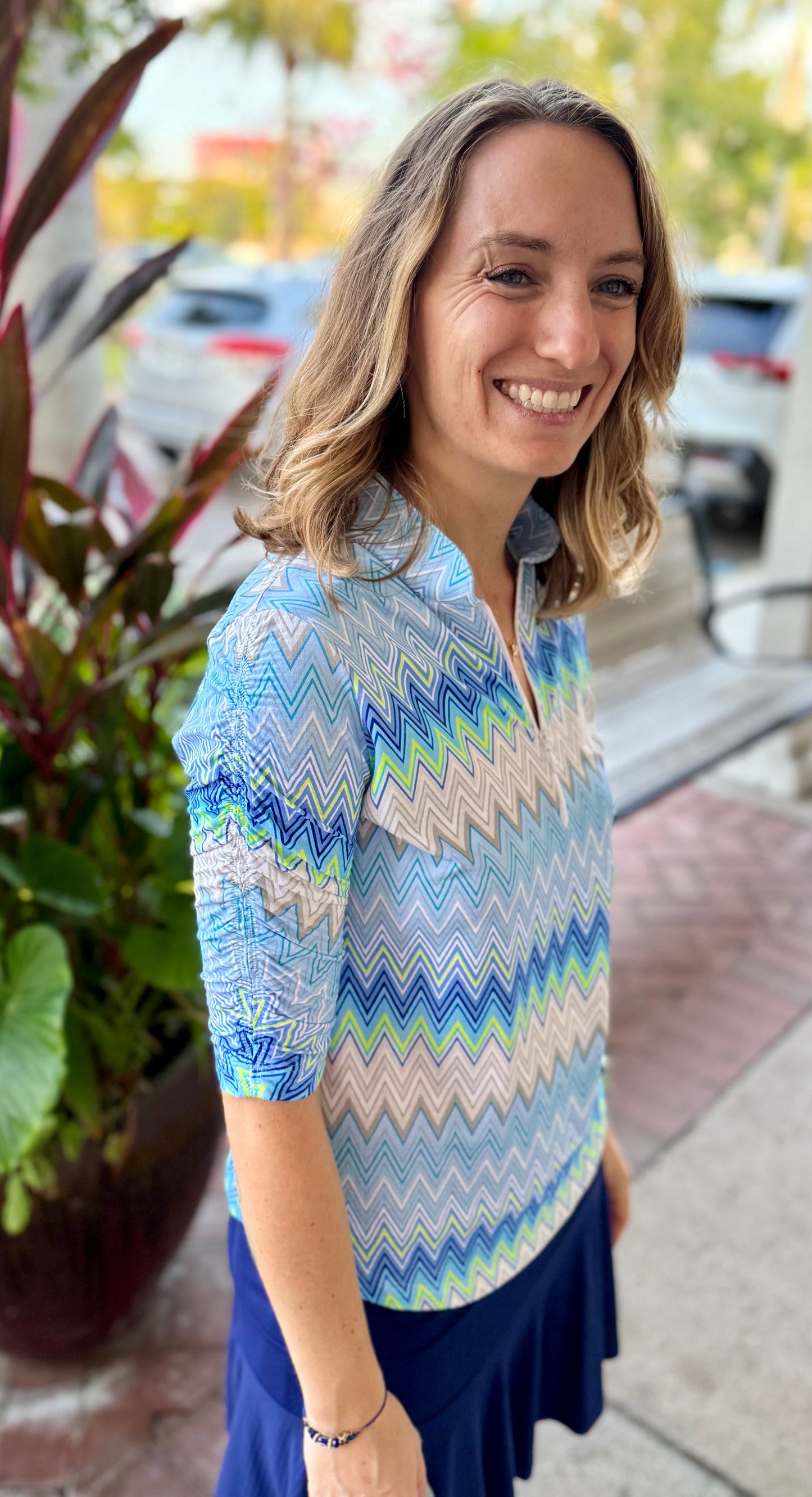 Ibkul 41000 UPF Ruched Arm Print Top