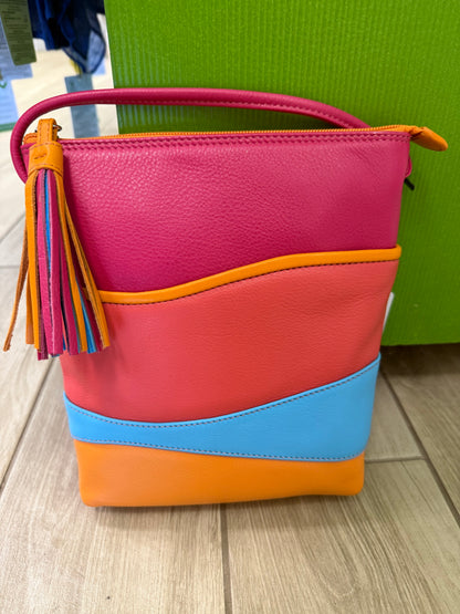 ILI Wave Mid Crossbody Bag