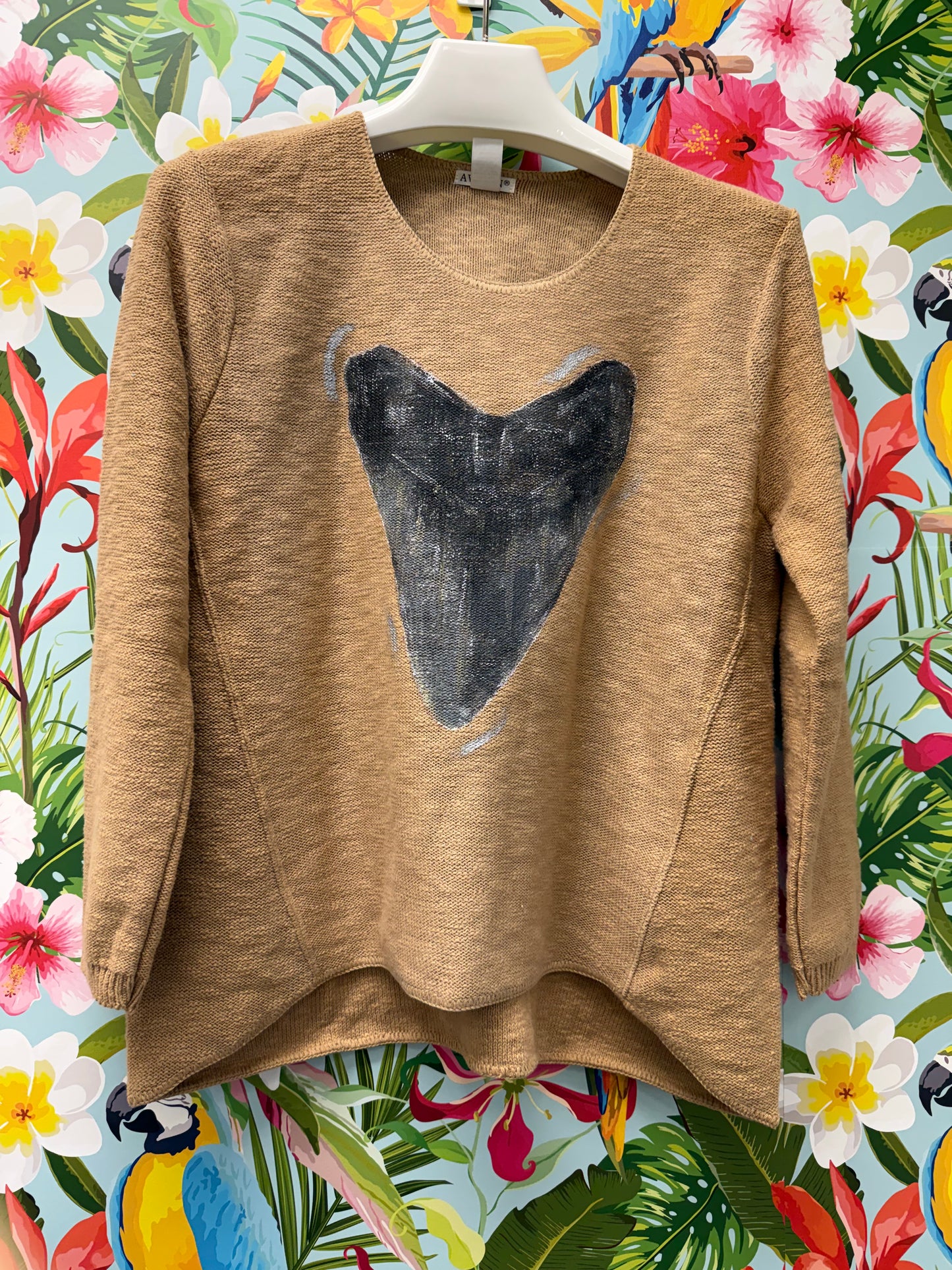 MoMo Painted Sweater - Shark Tooth