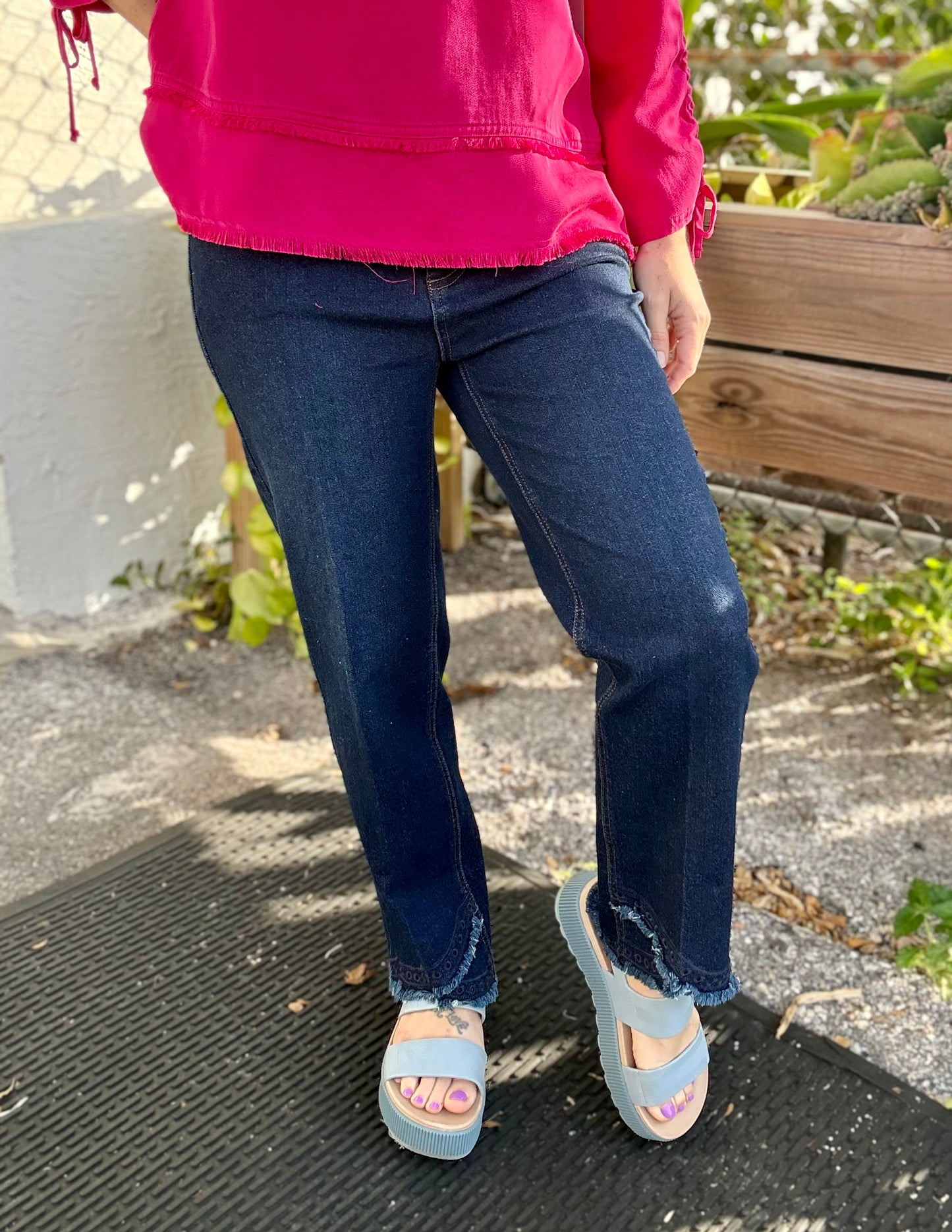 Slimsation M16724PM Hi-Lo Eyelet Jean