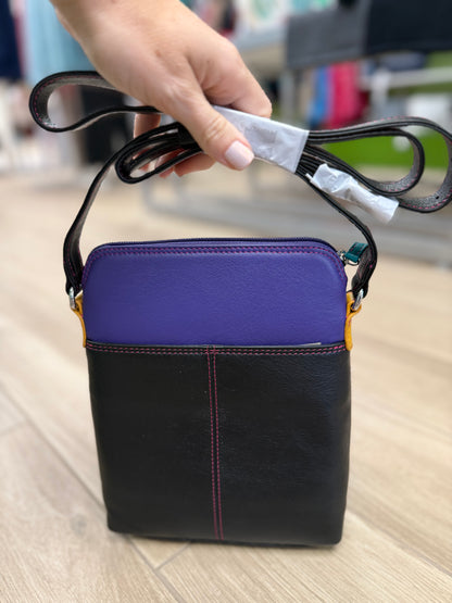 ILI 6330 Crossbody Organizer Bag