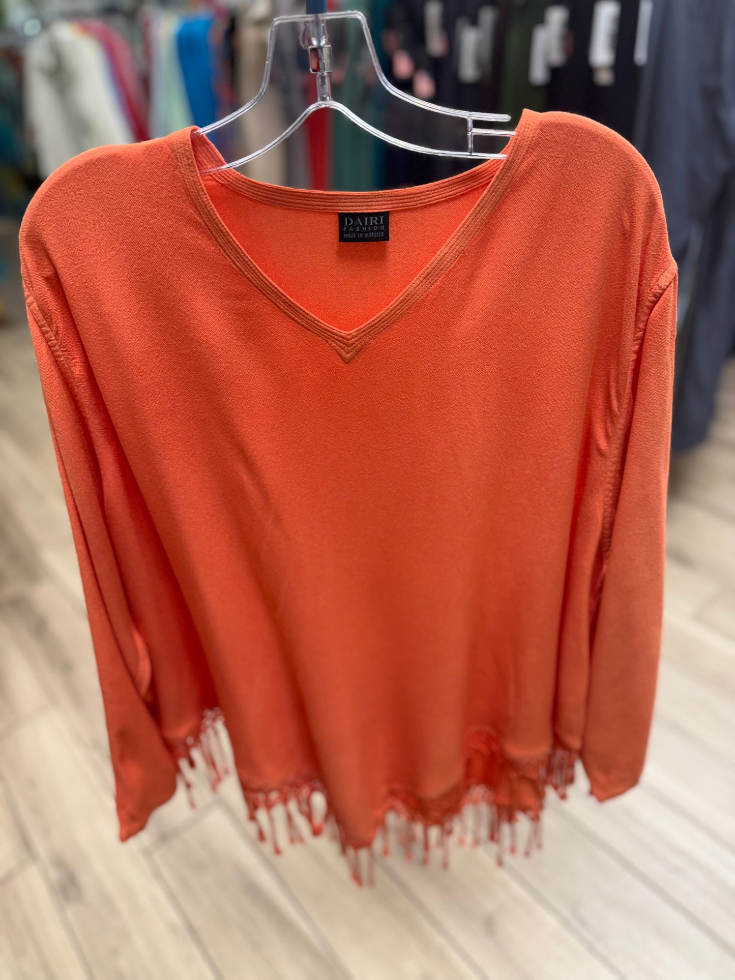 Dairi 2320 One Size Fringe Point Top