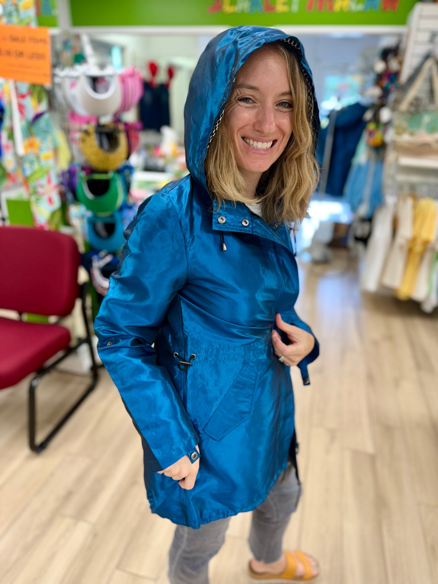 Oopera J5205W Metallic Anorak Rain Jacket