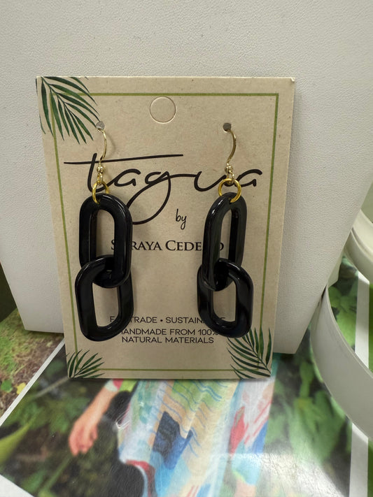Tagua Amaranta Earring
