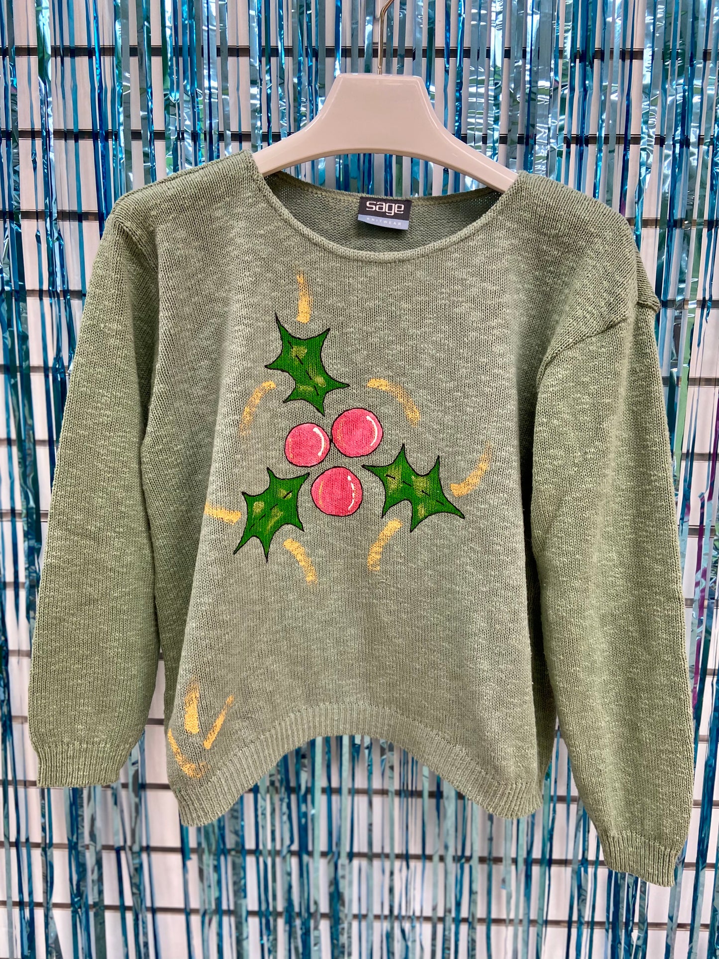 MoMo Sweater - Holly Holiday