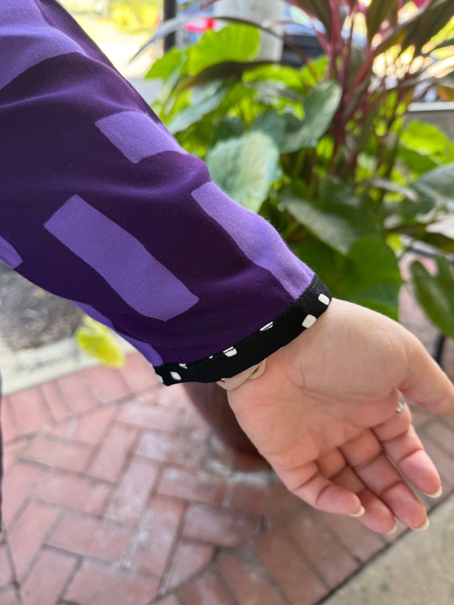 Iguana Kyao Shark Bite Top