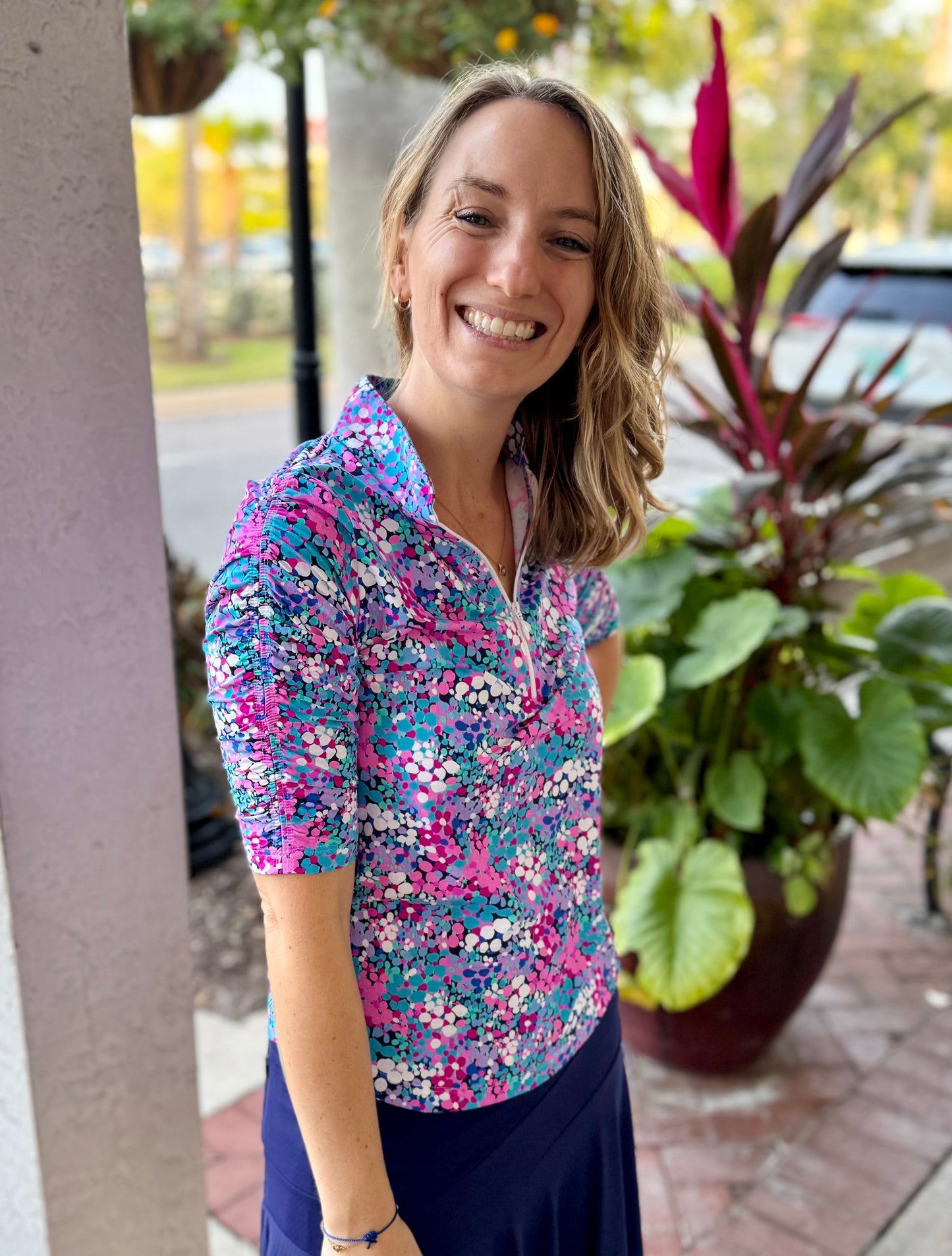 Ibkul 41000 UPF Ruched Arm Print Top