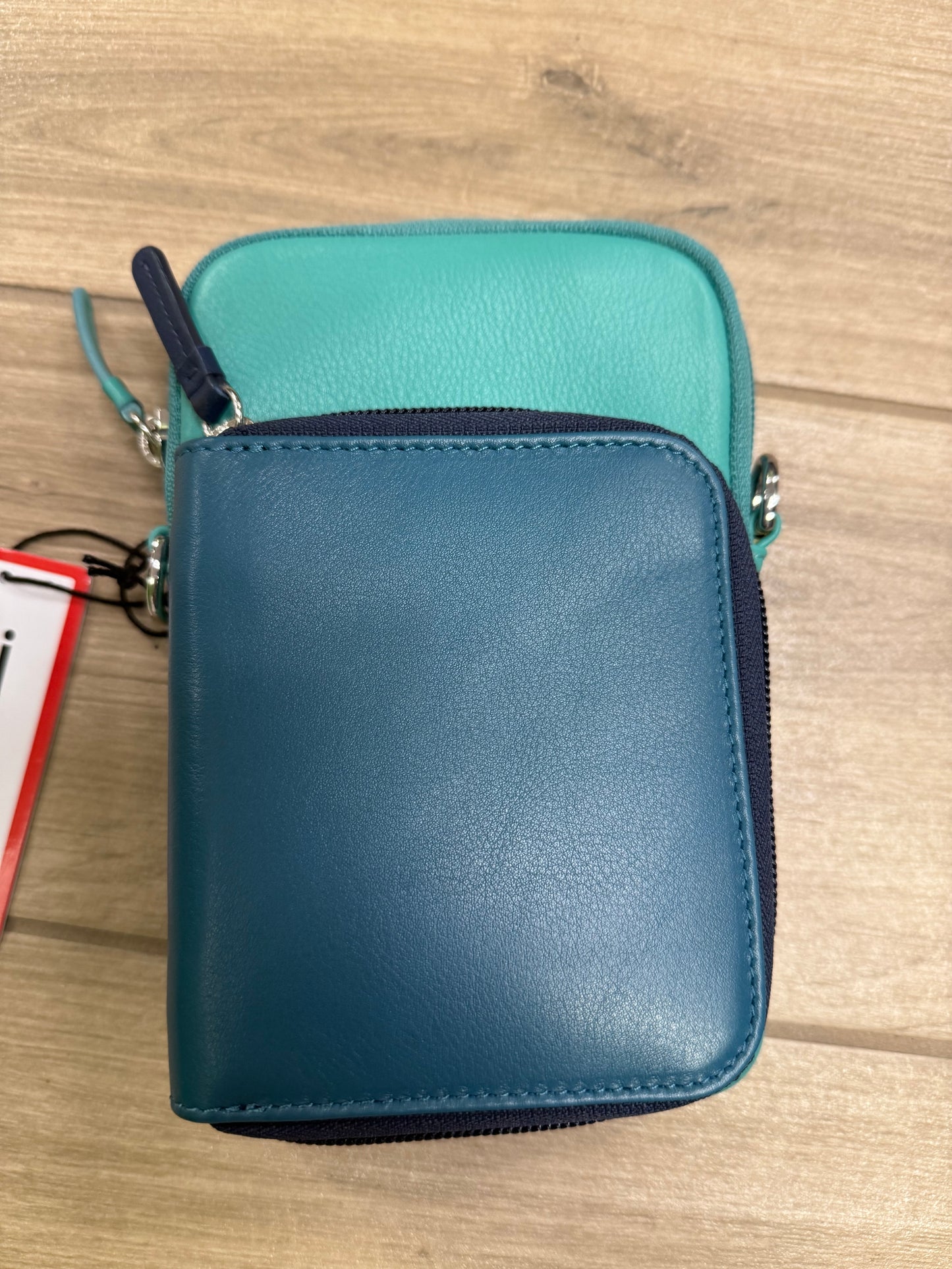 ILI 6065 RFID Zip Around Bag