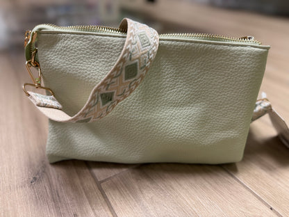 Jen & Co. M2056 Izzy Bag