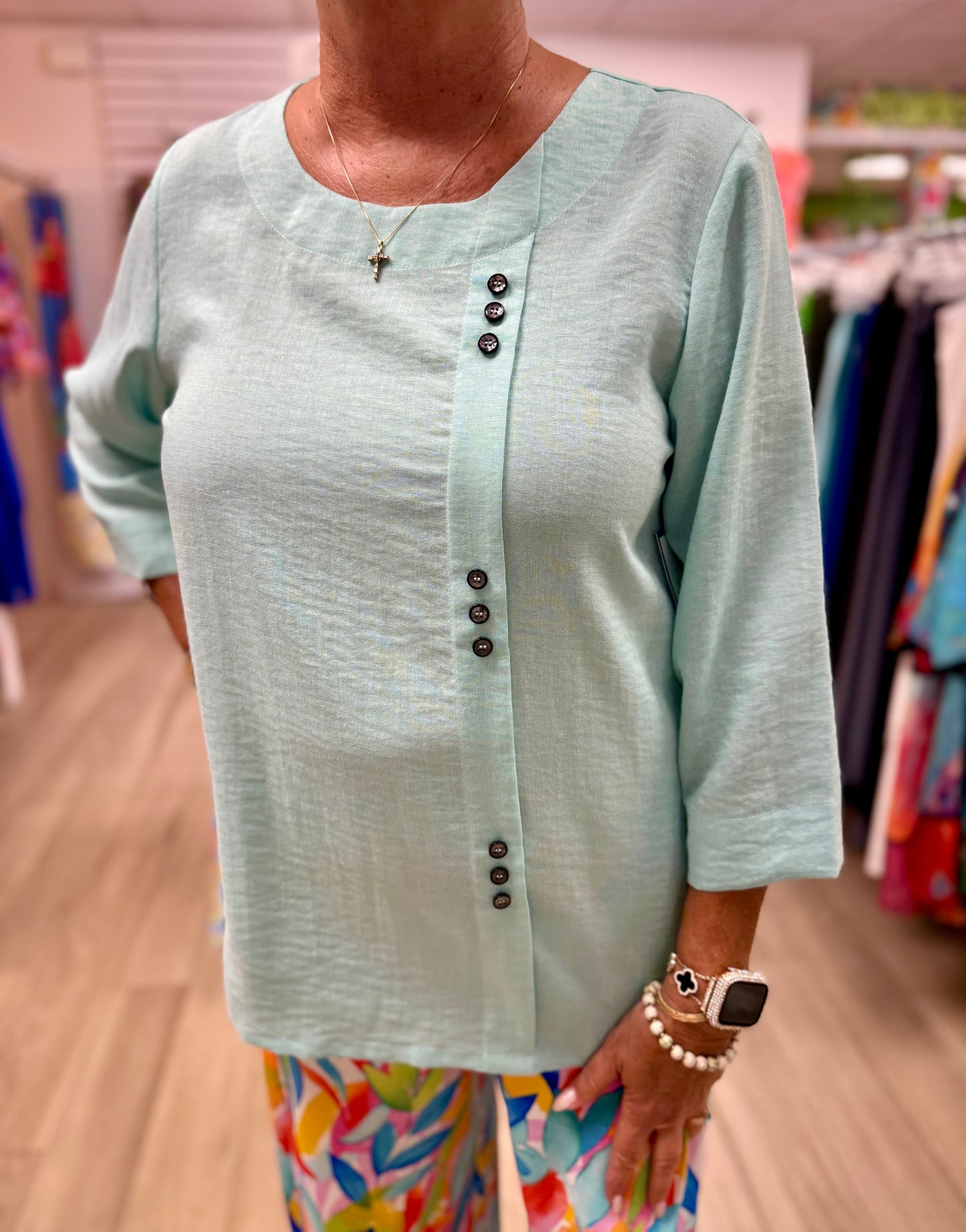 Fridaze AA377 Jasmine Buttons Top