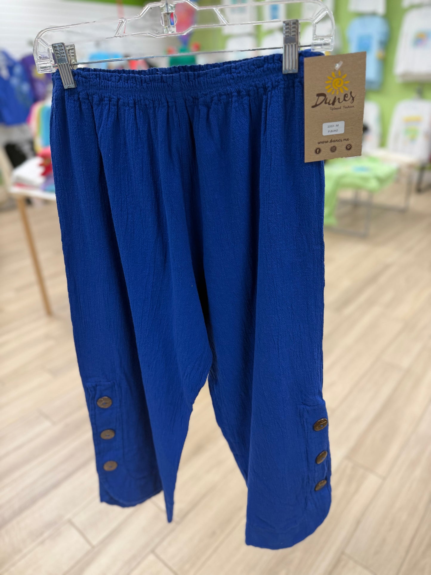Dunes Buho Button Capri