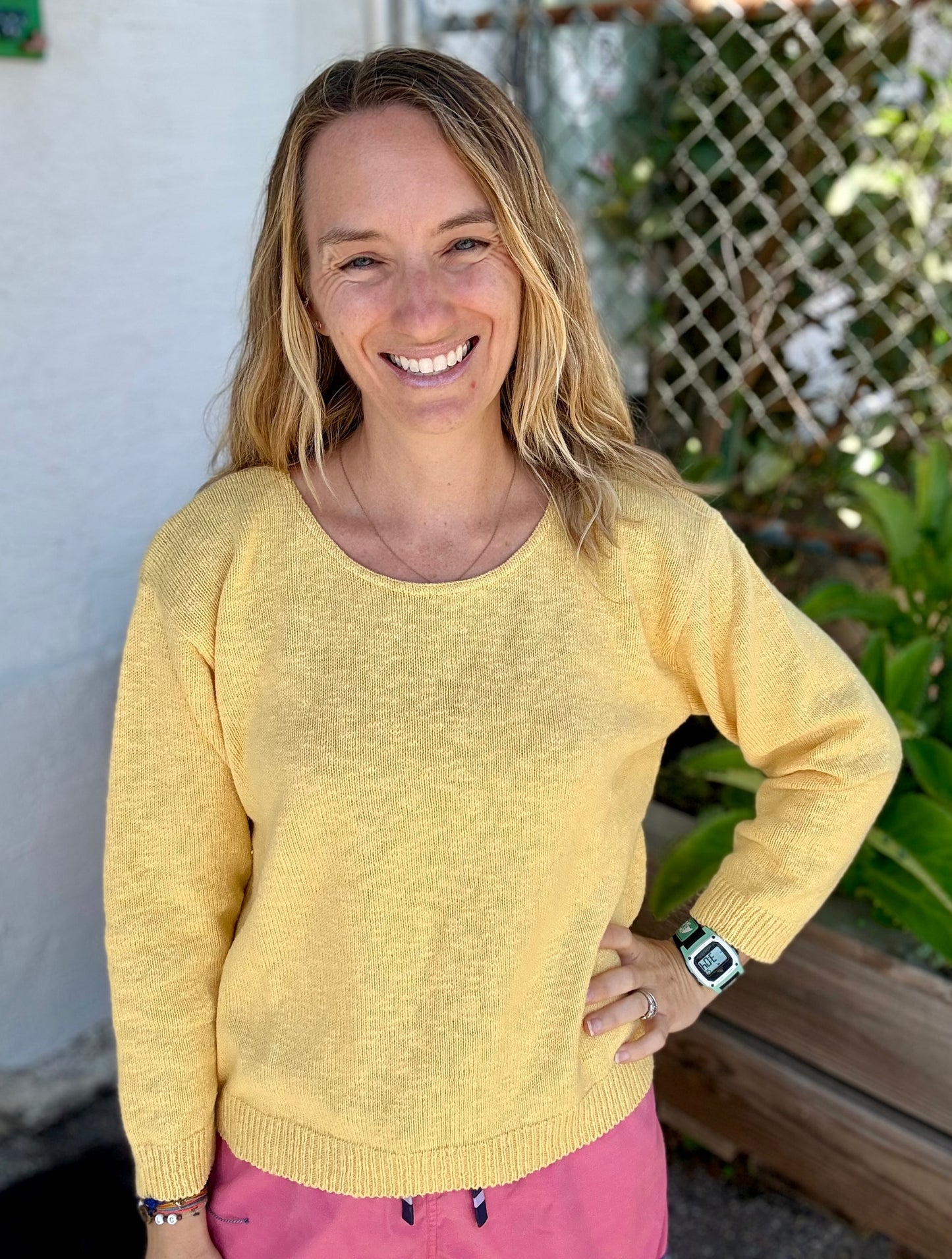 Sage 4100 Crew Neck Crop Sweater