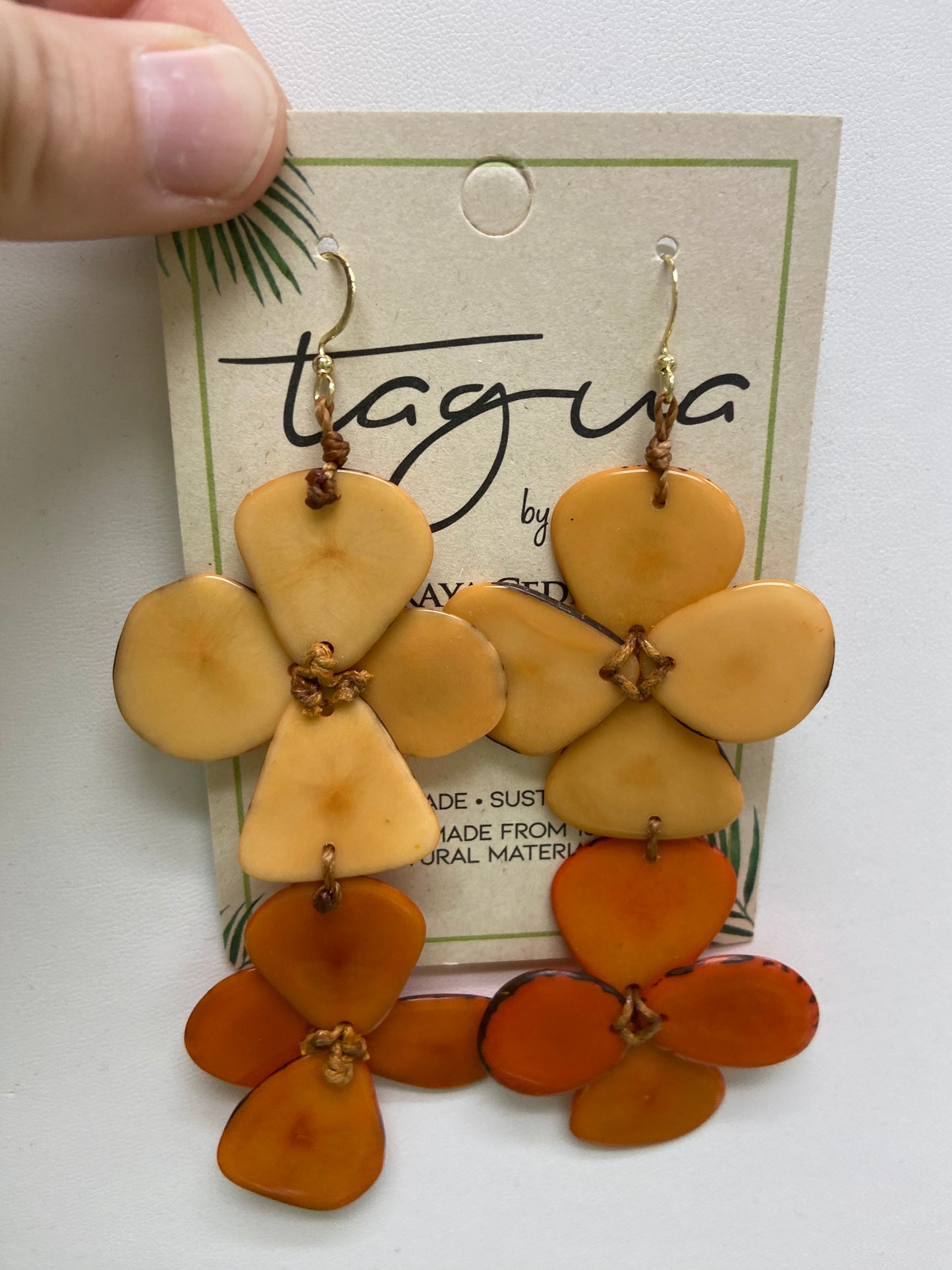 Tagua Thais Earring