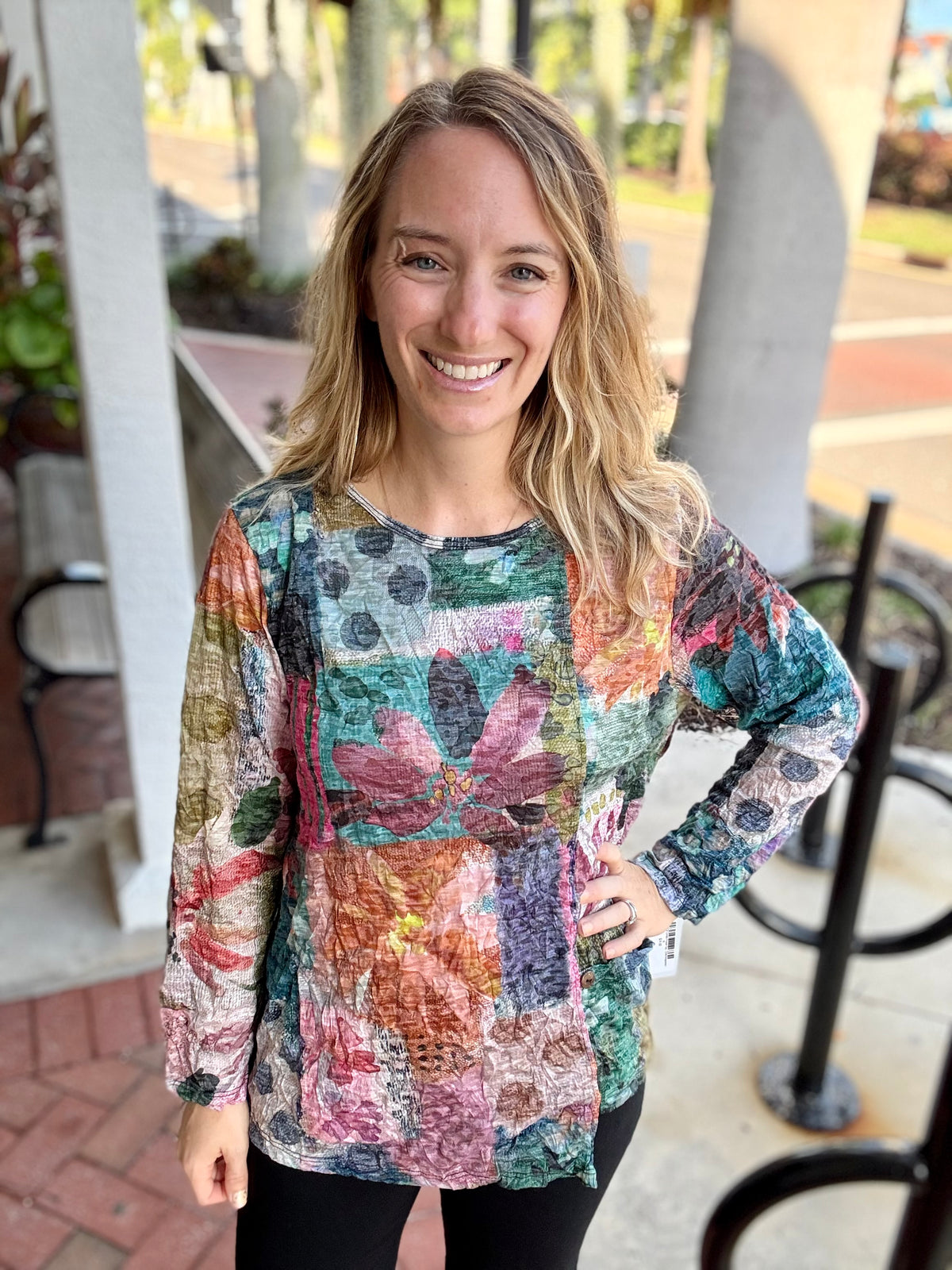 Jess & Jane Print Crinkle Pocket Top