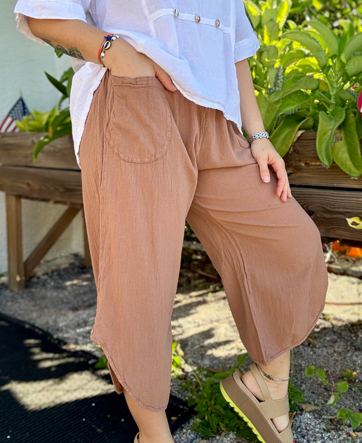 Cottonways Kathleen Side Swipe Capri