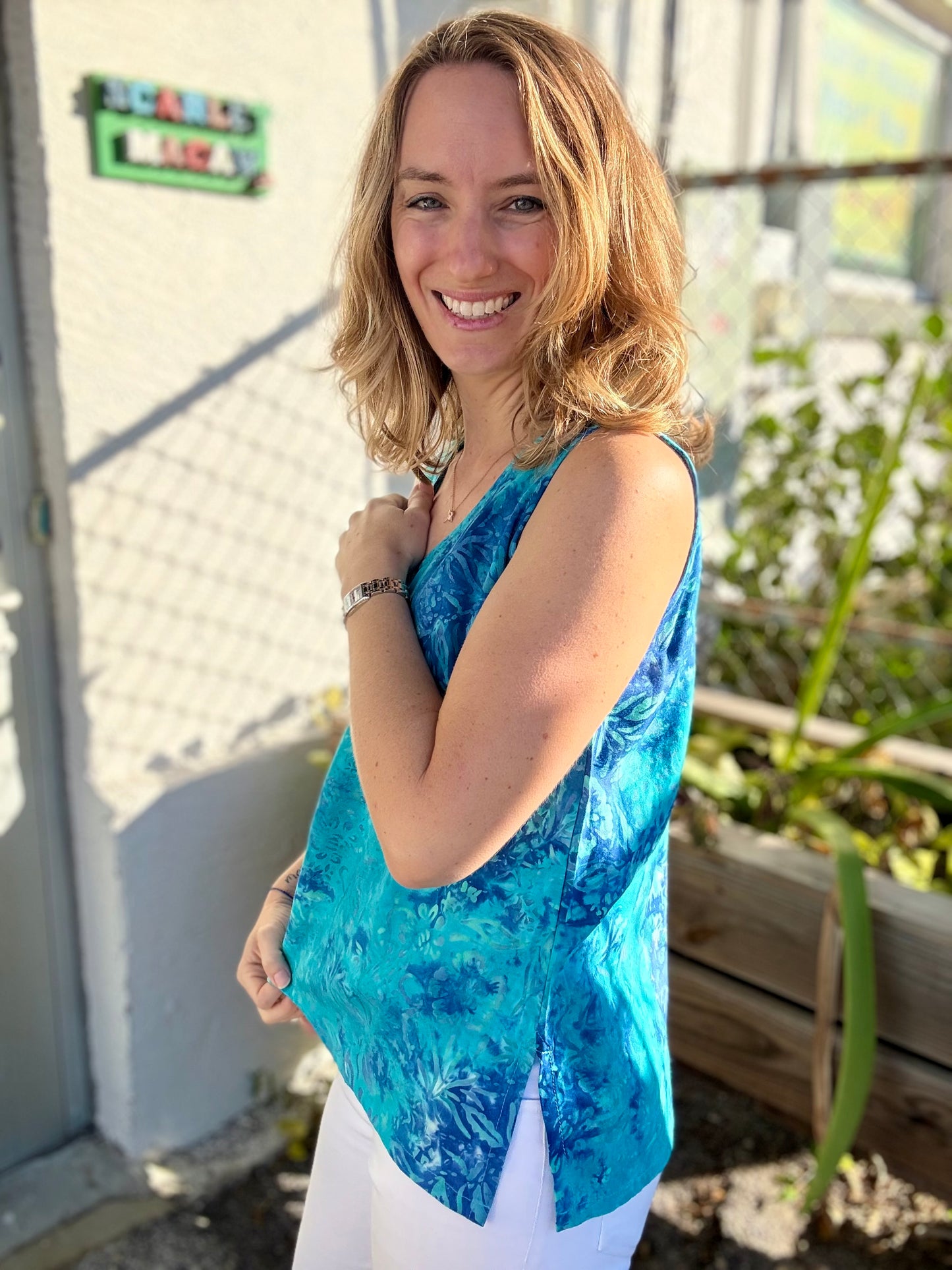 Lost River 745 Print Tank Top