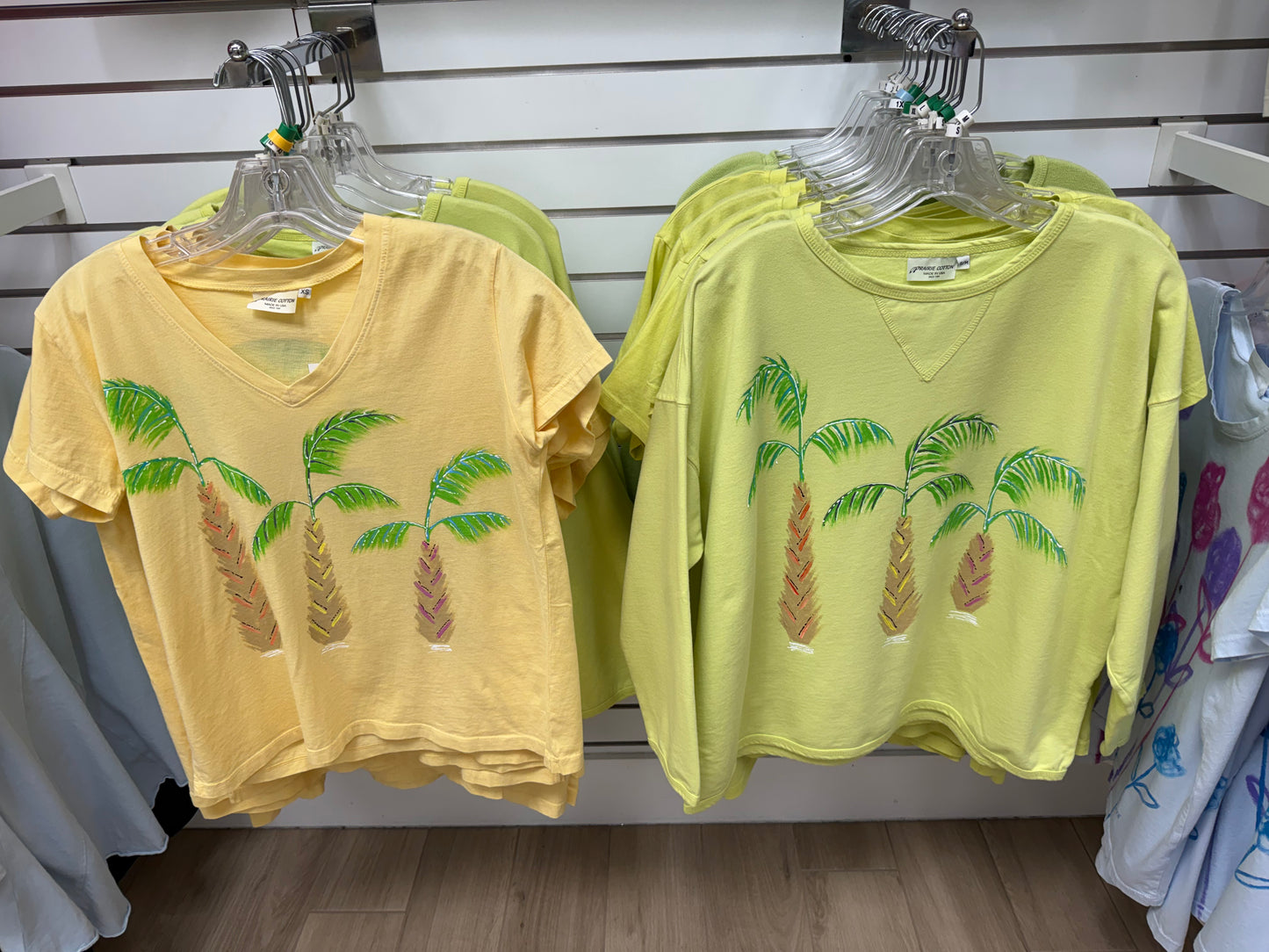 MoMo ST746 Painted Pop Palm Trio Sweatshirt