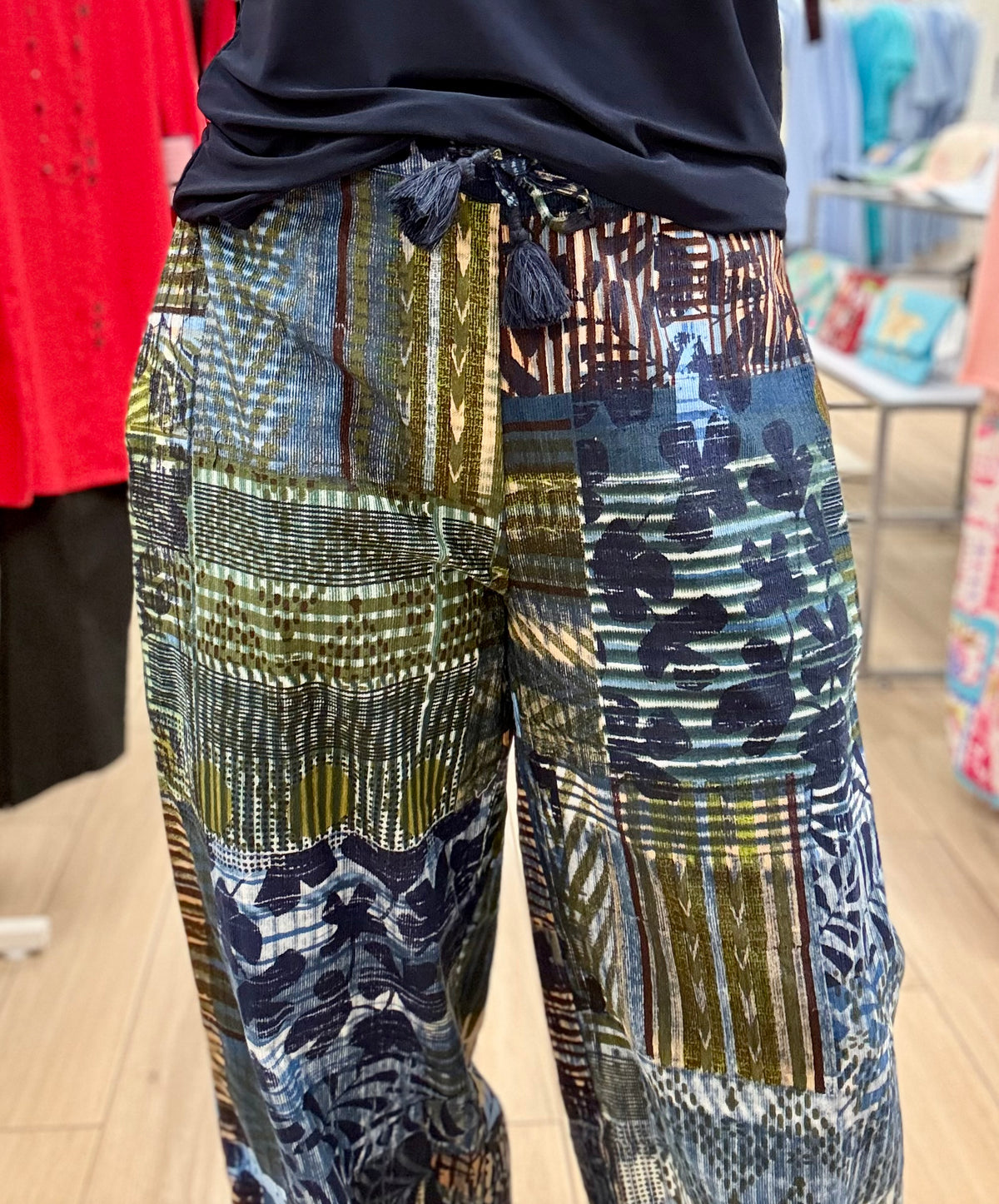 Orientique Isfahan Print Corduroy Pant