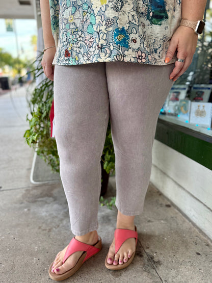 Jess & Jane M37 Cotton Capri Legging