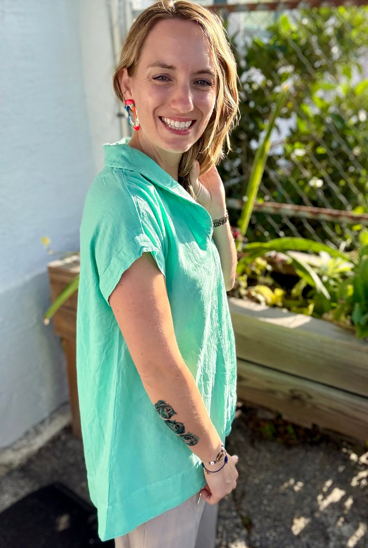 Maya Jones 1680 Hi-Lo Top