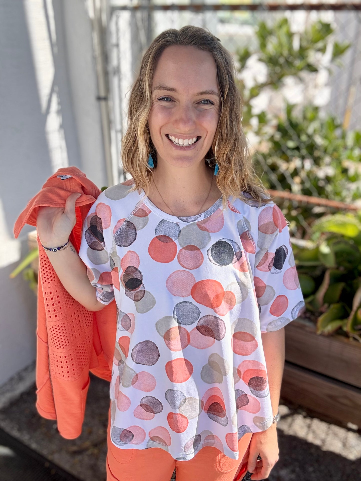 Wild Palms 1622 Elbow Dots Top