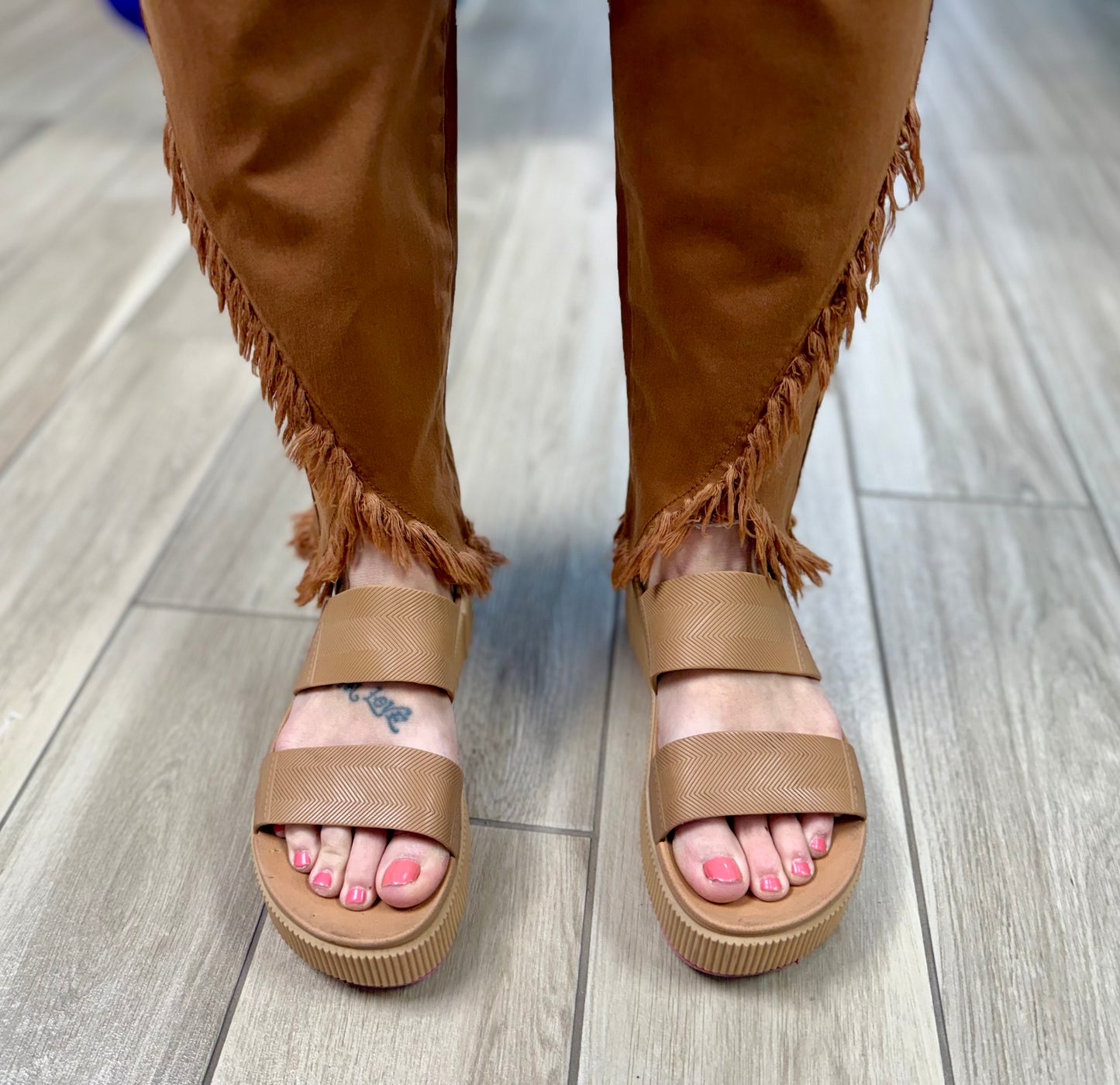 Euro Ethyl P413 Fringe Hem Jean