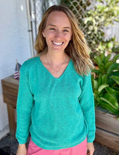 Sage 4000 V-Neck Crop Sweater